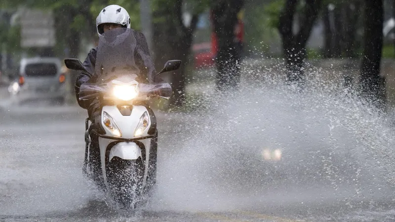 7 il için 'sarı' uyarı: Kuvvetli yağışa dikkat