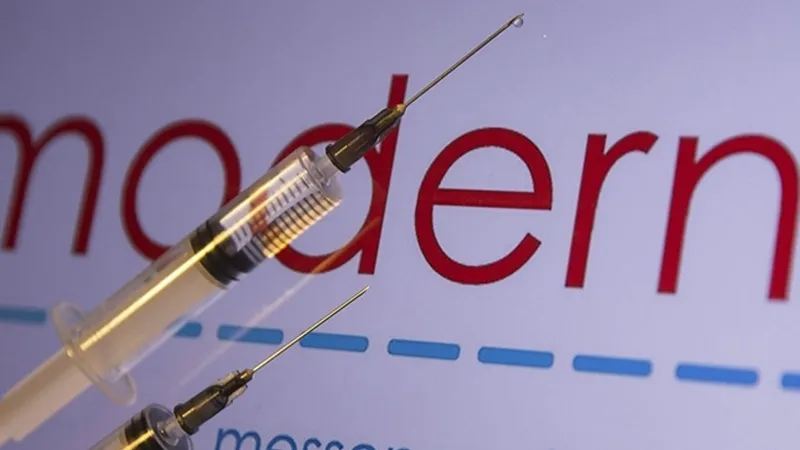 ABD yönetimi, Moderna'ya 766 milyon dolarlık ödeneği iptal etti