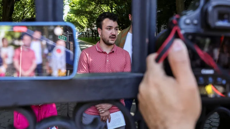 Filistinli Aktivist Bebek Kavuşması: ABD'de Gözyaşları Sel Oldu!