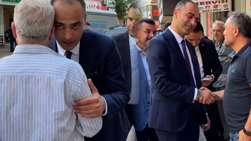 AK Partili Karadeniz, Gaziosmanpaşa sokaklarına indi: Başkenvekili seçildim