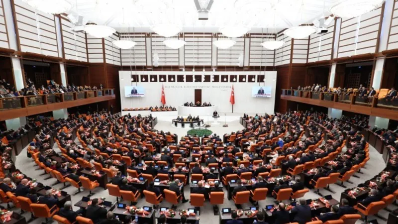 AKP, infaz paketini TBMM'ye sundu
