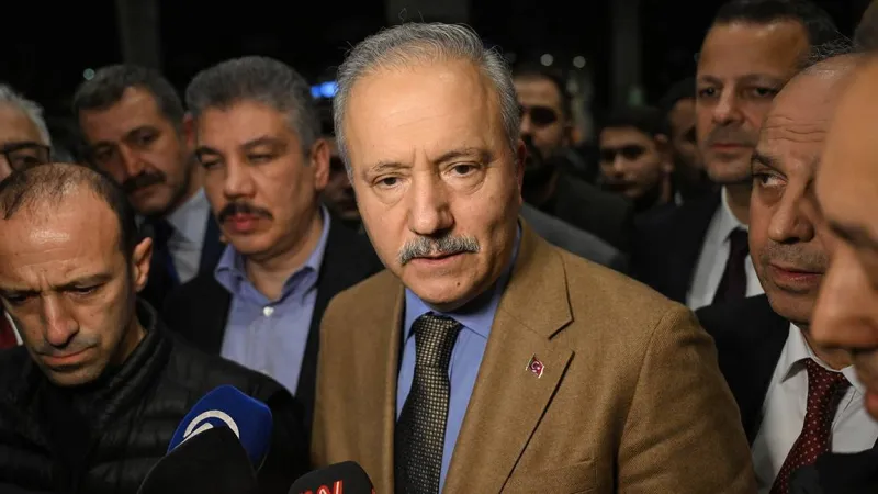 AKP'li belediye başkan adayı Aziz Yeniay'a silahlı saldırı davasında ilk duruşma