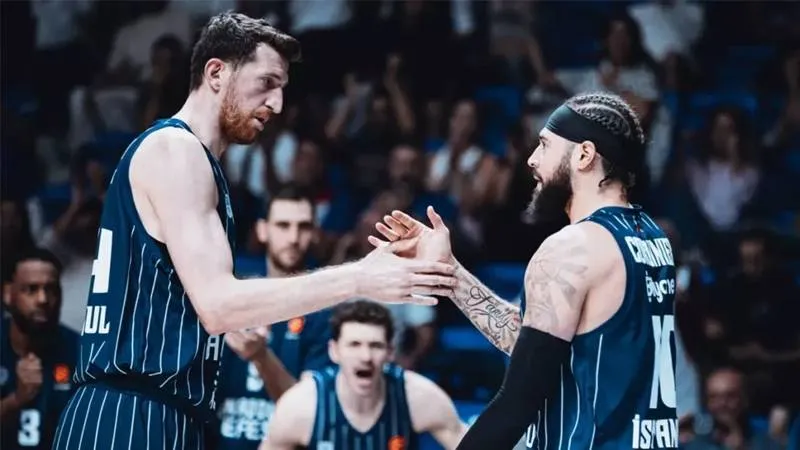 Anadolu Efes'in konuğu Baskonia