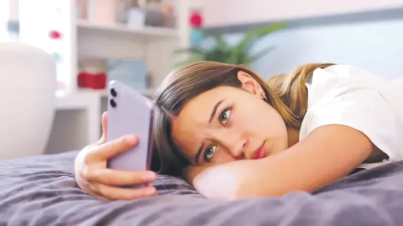 Ara Tatilde Sosyal Medya Tehlikesi! Çocuklar Ekran Esiri mi Oluyor?