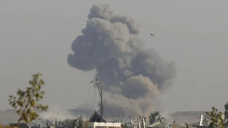 Ateşkesi ihlal eden İsrail, Gazze'de 4 kentte saldırılarını yoğunlaştırdı