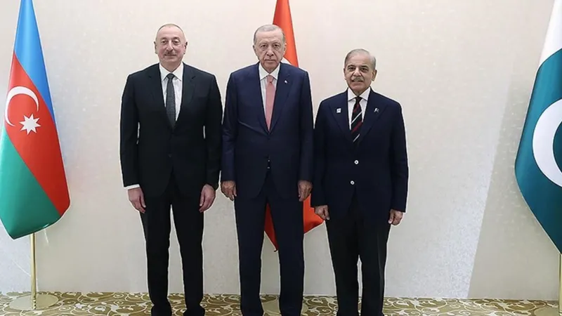 Azerbaycan'da 3'lü zirve! İşgalden kurtulan topraklarda açılış