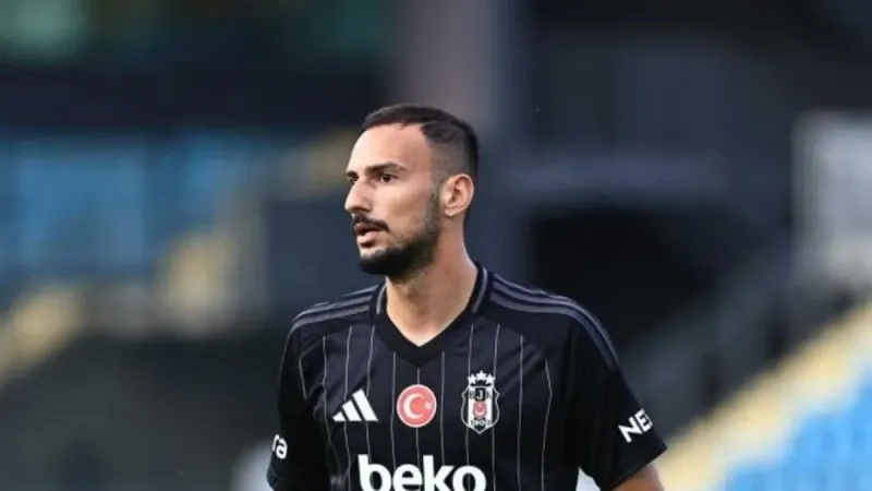 Beşiktaş'ta Şok Ayrılık! Onur Bulut Başakşehir'e Mi Gidiyor?