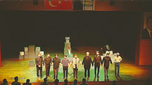 Gazze'nin Dramı Sahneye Taşınıyor! "Bir Taşın Hafızası" Tiyatro Oyunu