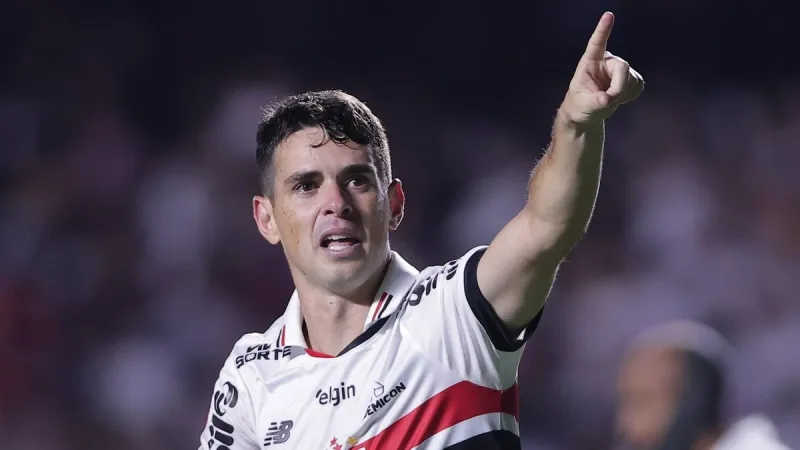 Oscar'a Ne Oldu? Brezilyalı Yıldız Futbolcu Hastaneye Kaldırıldı!