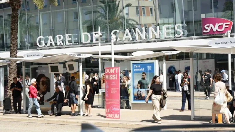 Cannes töreni öncesi Fransa'da elektrik kesintisi! Trafik ışıkları dahi çalışmadı