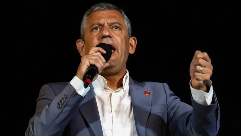 CHP Kurultayı: Dünya Basını Şokta! Seçimler Ertelenebilir Mi?