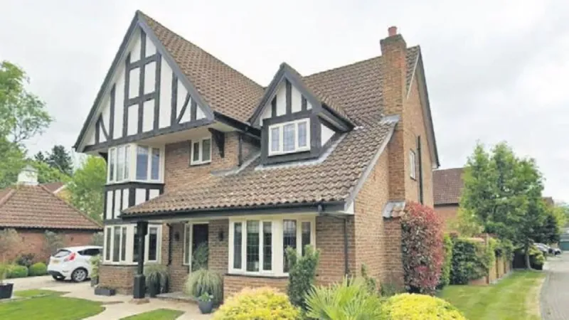 CHP'li İBB'deki vurguncuların sığınağı İngiltere! Merthan Açıl 50 milyona ev aldı