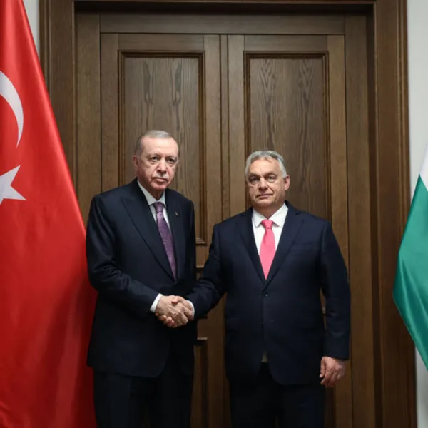 Erdoğan'dan Macaristan Dönüşü Kritik Açıklamalar! Neler Söyledi?