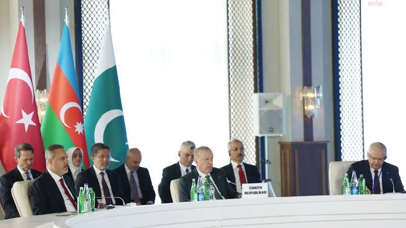 Cumhurbaşkanı Erdoğan, Türkiye-Azerbaycan-Pakistan Üçlü Zirvesi'nde konuştu: Bölgemizin huzurunu bozmaya çalışan tüm girişimlere karşı duracağız