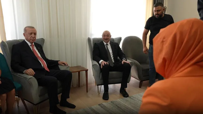 Erdoğan'dan Depremzede Aileye Sürpriz Ziyaret! Duygulandıran Anlar