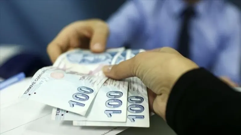 Emekli Zammı Müjdesi! SSK ve Bağ-Kur'luya Refah Payı Sürprizi