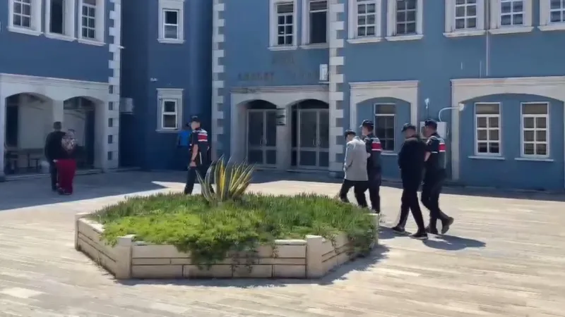 Emniyet Müdürü Yalanıyla Milyonluk Vurgun! Yaşlı Kadın Şoke Oldu