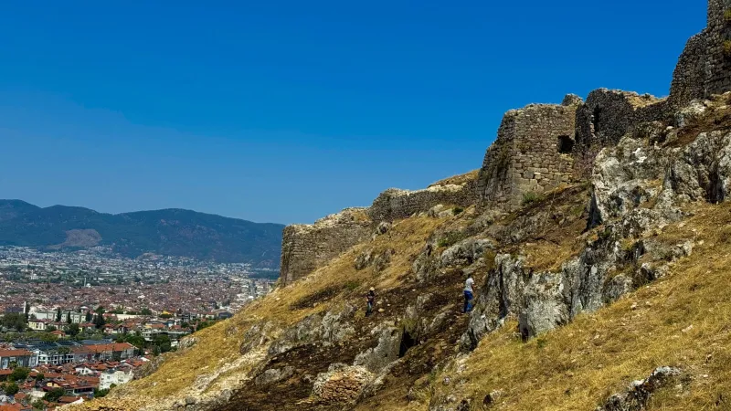 Fethiye Kalesi'nde Korkutan Yangın! Söndürüldü Mü?