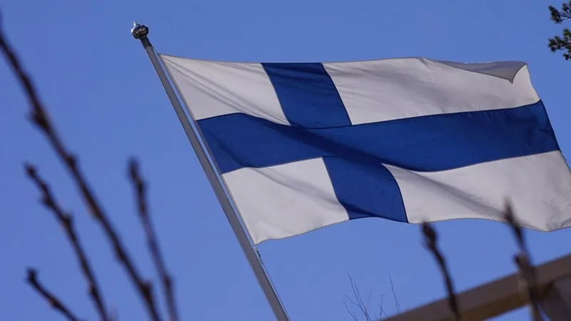 Finlandiya, Rus büyükelçiyi Dışişleri Bakanlığına çağırdı