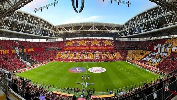 Galatasaray'dan Mourinho'ya Şok Gönderme! O Kareografi Herkesi Şaşırttı