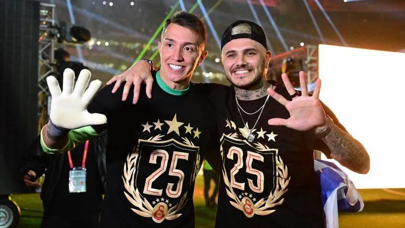 Galatasaray'ın 5 Yıldızlı Forması Satışta! Taraftar Akın Edecek Mi?