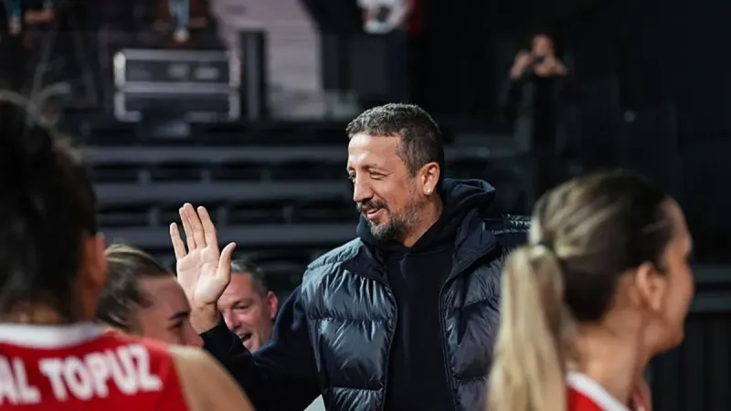 Hidayet Türkoğlu'ndan Kadın Basketboluna Destek! Müjdeli Haber