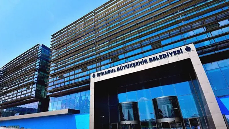 İBB uygulamalarına yönelik soruşturma: Milyonlarda kişinin verilerinin yabancı ülkelere sızdırıldığı iddia edildi, 15 şüpheli gözaltında!