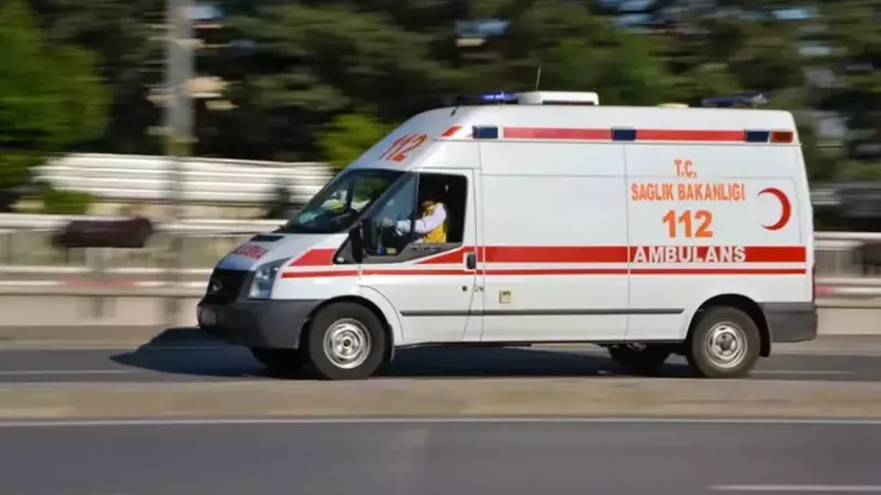 İzmir'de Feci Kaza! Motokurye Hayatını Kaybetti!