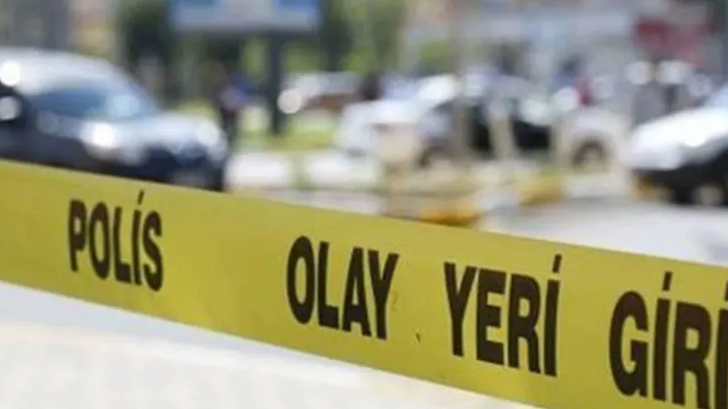 İzmir Foça'da Kanlı Komşu Kavgası! 2 Kişi Hayatını Kaybetti