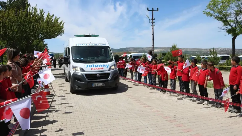 Arkeolog Omura'ya Veda: Kaman'daki Enstitüde Gözyaşları Sel Oldu!