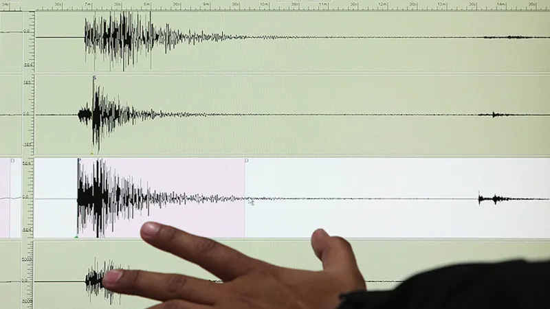 Japonya'da 5,3 büyüklüğünde deprem oldu