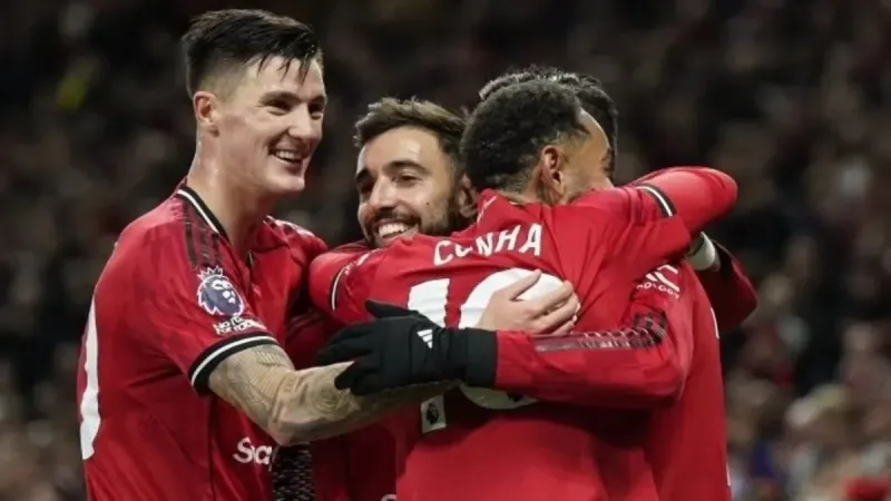 Manchester United Brighton'ı Ezdi Geçti! Gol Düellosu Sonucu Şok