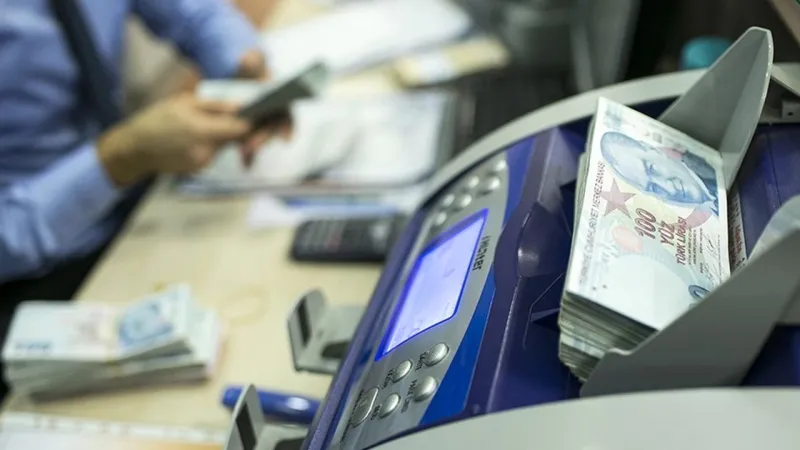 KKM'de Şok Düşüş! Kur Korumalı Mevduat Neden Eriyor?
