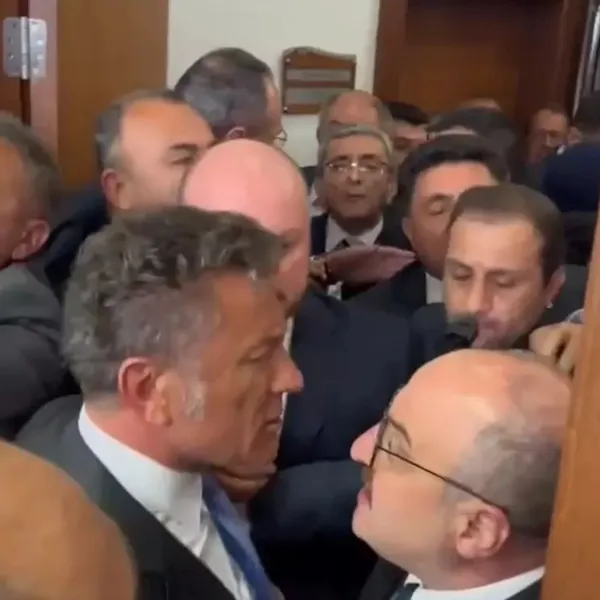 TBMM'de Kavga! Varank ve Sarıbal Neden Tartıştı?