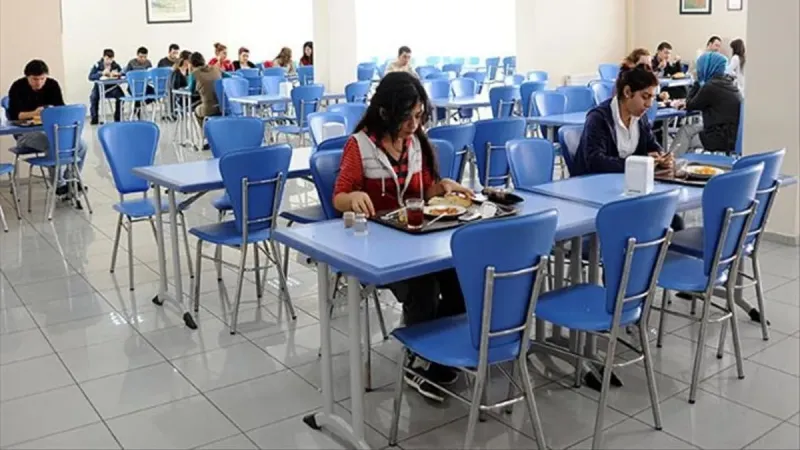 KYK Yurtlarında Yemek Ücretli Mi? İşte Merak Edilenler!