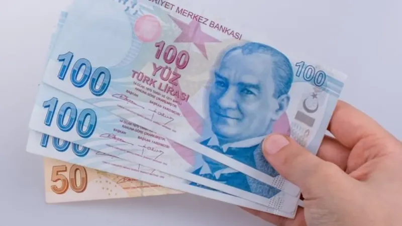 Memur emeklisine maaşlar bayramdan önce yatacak mı? SGK'dan açıklama: Tarihler değişti! 4C'linin aylığı o tarihte hesapta