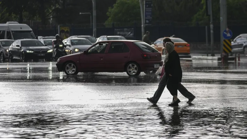 14 İl Alarmda! Meteoroloji'den Sarı Uyarı: Sağanak Geliyor!