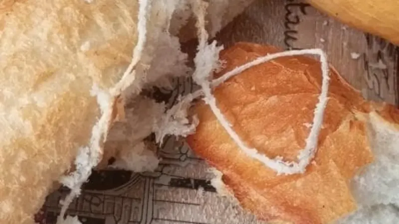 Ekmekten İp Çıktı! Elazığ'da Şoke Eden Görüntü!