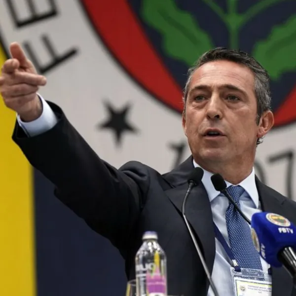 Ali Koç'tan Bomba Osimhen İtirafı! Galatasaray'a Nasıl Kaptırdık?