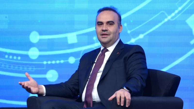 Bakan Kacır'dan Müjde: Stratejik Yatırımlara Dev Destek Geliyor!