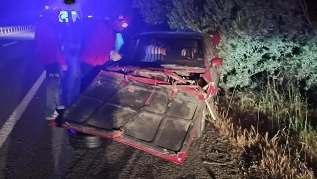 Balıkesir'de Feci Kaza! 4 Yaralı, Sürücü Şokta!