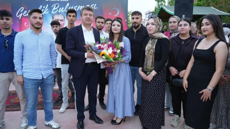Başkan Abdurrahman Tutdere gençlerle buluştu: Adıyaman’ı gençliğin şehri yapacağız