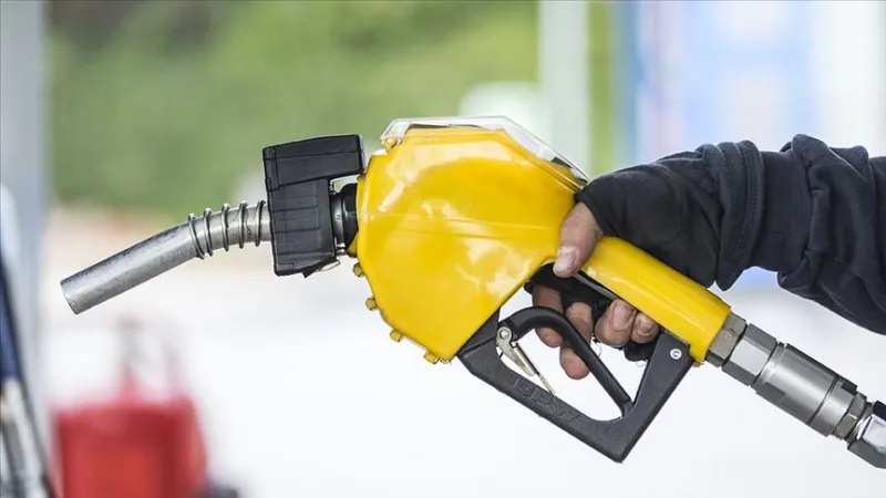 Benzine Şok Zam! Motorine de Mi Zam Geliyor? İşte Detaylar!