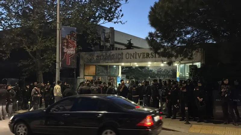 Boğaziçi'nde Nurettin Yıldız Olayı: Ortalık Karıştı!