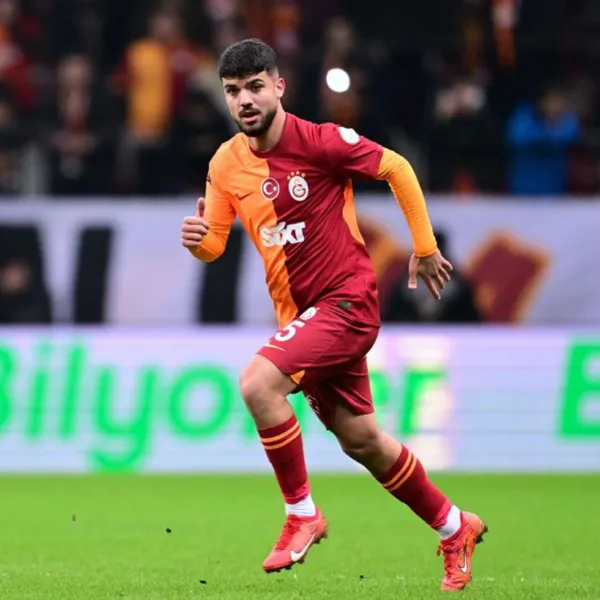 Eyüp Aydın'a İki Sürpriz Talip! Galatasaray'da Transfer Bombası mı?