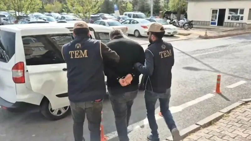 Kayseri'de FETÖ Operasyonu! Gaybubet Evine Baskın, Şok Gözaltılar!