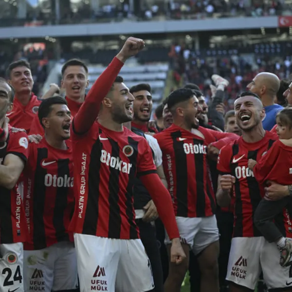 Gençlerbirliği Süper Lig'e Döndü! Ankara Coşuyor