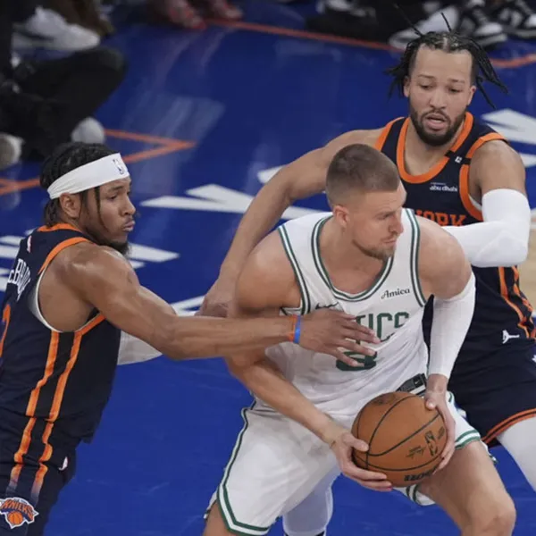 Knicks Celtics'i Devirdi! Seri 3-1, Final Yaklaşıyor!