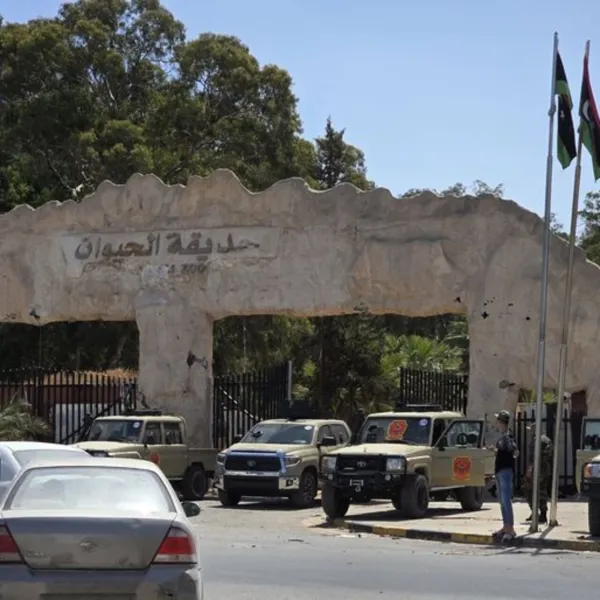 Libya'da Başbakanlık Baskını: 1 Polis Şehit! Neler Oluyor?