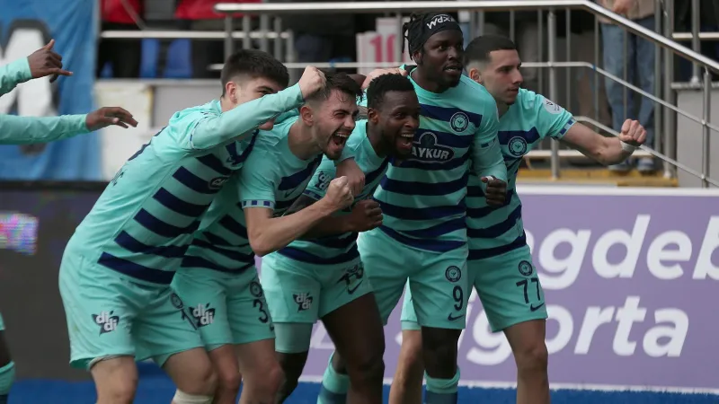 Rizespor Gaziantep'i Evinde Yendi! İşte Maçın Kritik Anları